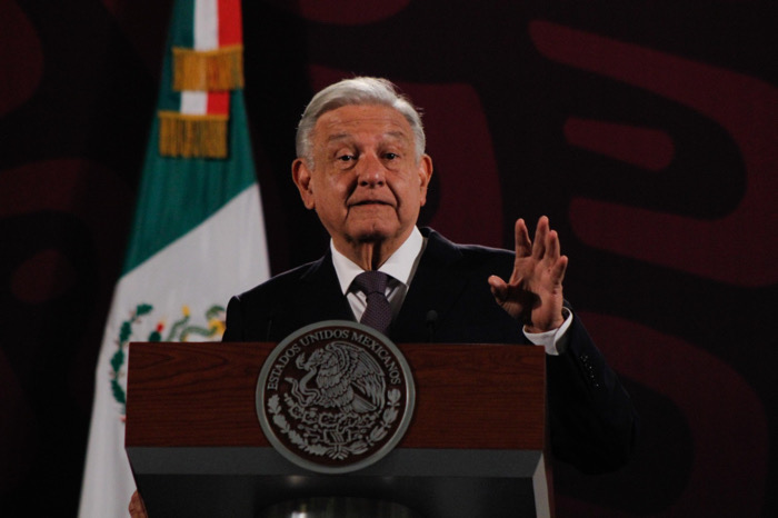 AMLO asegura tener “otros datos” sobre desplazados en Chiapas y justifica la reducción de pobreza