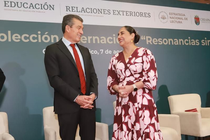 Reconoce Rutilio Escandón a Beatriz Gutiérrez Müller por promover la lectura y la literatura en México