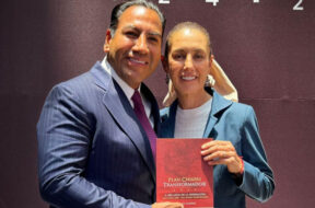 8B733E50-5D41-445F-98A3-DFFE5B01FBC4