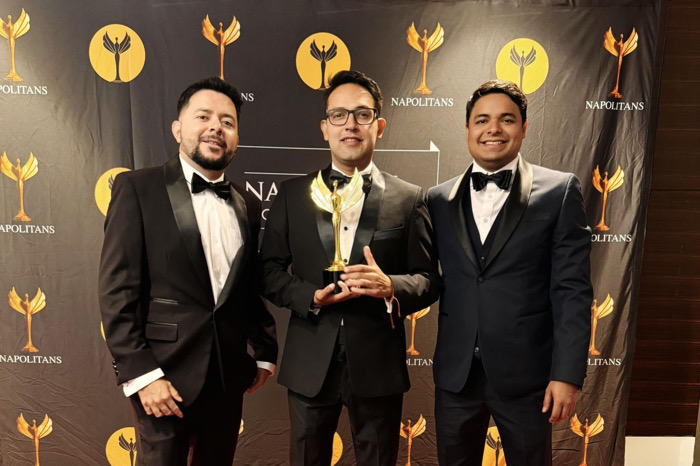 Chiapanecos triunfan con el mejor jingle político del año en los Napolitans Awards