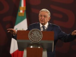 AMLO minimiza futuras protestas y reafirma su retiro de la política1