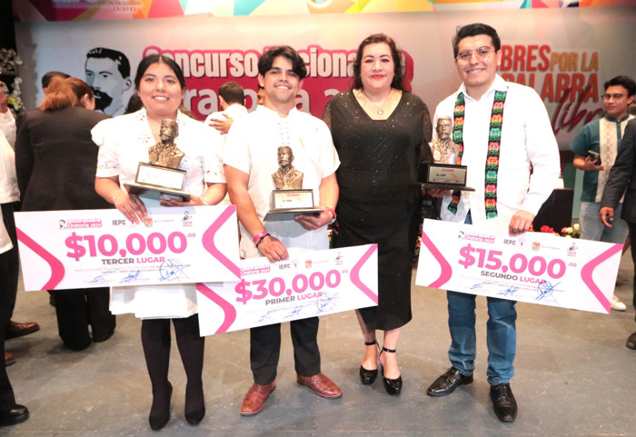 Del estado de Veracruz, Pablo Enrique Barreda Delgado, gana Concurso Nacional de Oratoria