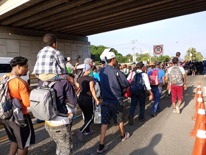 Caravana de migrantes exige condiciones dignas y asistencia humanitaria en su trayecto