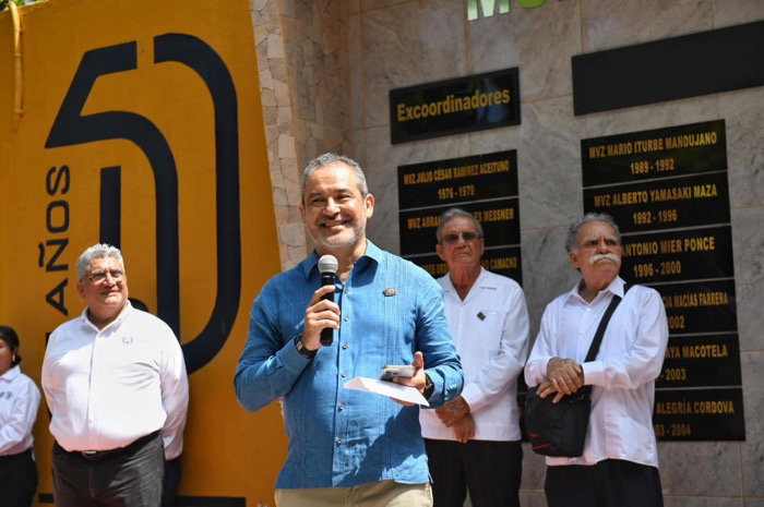 Reconocen a distinguidos unachenses de la Facultad de Medicina Veterinaria y Zootecnia