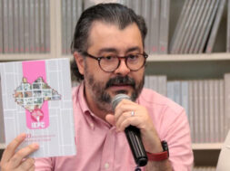 Gilberto Bátiz García,