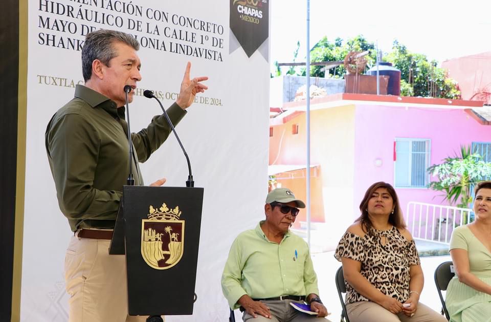 Rutilio Escandón inaugura pavimentación de la calle 1º de Mayo de la colonia Lindavista Shanka en Tuxtla Gutiérrez