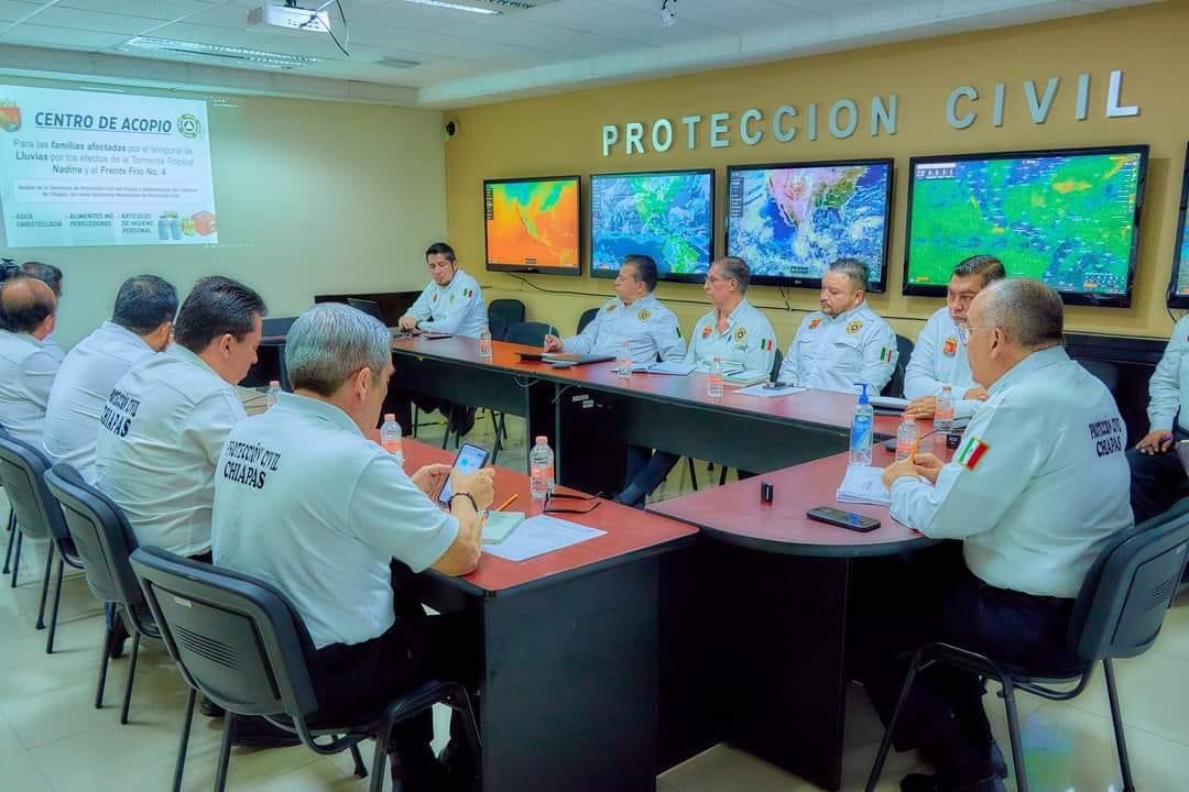 Gobierno de Chiapas mantiene atención a las personas afectadas durante el paso de la Tormenta Tropical Nadine