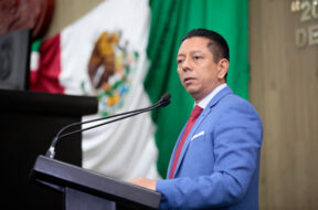 69B6F512-8F86-4AD8-81DE-FE67A4DAC209