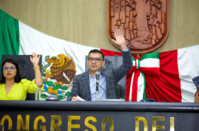 7CB9C3FC-F81E-4B4A-B6F4-DCF9C0137D09