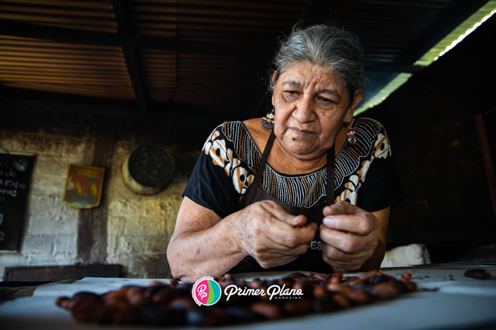 Chepi Laparra es Orgullosa Embajadora del Chocolate Artesanal de Chiapas en el Mundo