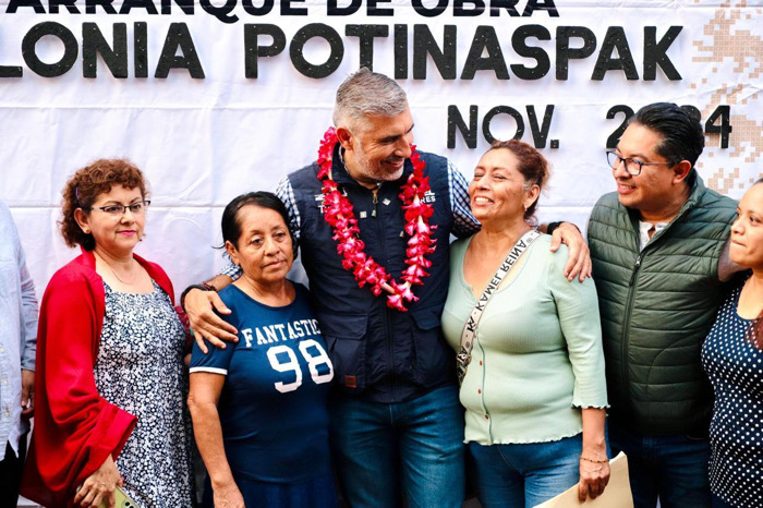 Encabeza Angel Torres pavimentación integral en la Potinaspak