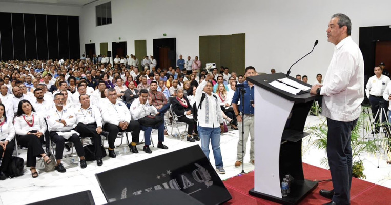 Asiste el rector Carlos Faustino Natarén Nandayapa a la Primera Asamblea General Ordinaria del SPAUNACH