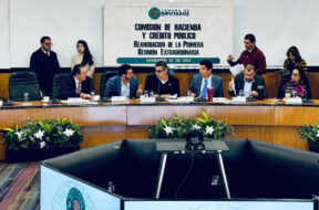 D7D91216-F112-41F4-BECE-A4AC03FF4285