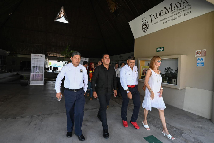 Eduardo Ramírez participa en presentación de proyectos de infraestructura portuaria en Puerto Chiapas