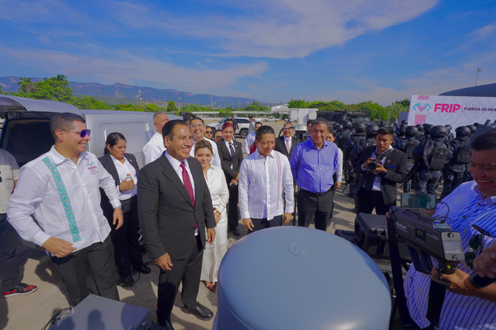 Presentación del grupo FRIP ante el Gobernador Eduardo Ramírez