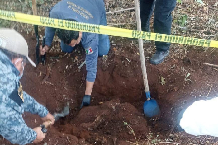 Hallan 31 cuerpos en fosas clandestinas; acusan omisión y legado de violencia del gobierno anterior