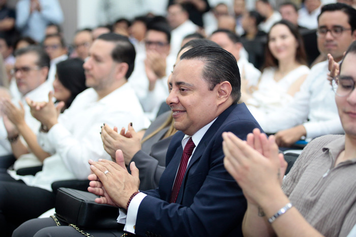 Nombra Congreso a Juan Carlos Moreno Guillén, magistrado del Tribunal Superior de Justicia