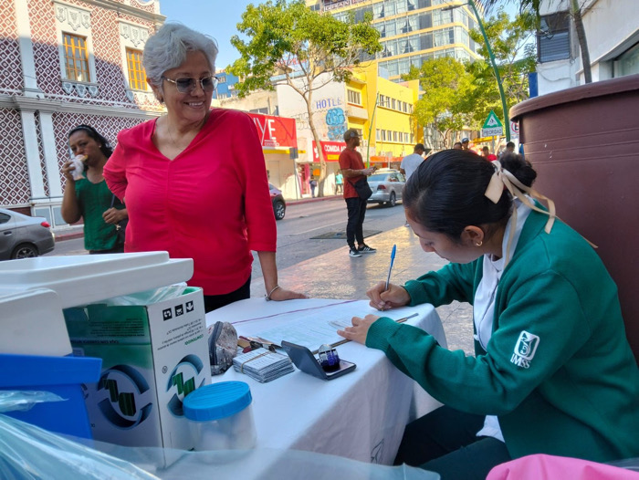 Promueve IMSS Chiapas fiestas decembrinas saludables y prevención de accidentes