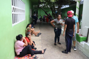 AA56B681-65F1-465D-858C-E20F5CBF7E44