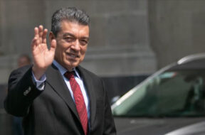 B48FDA1B-5D51-4BD2-A05C-37590030DE76