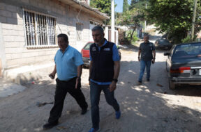 BAD59947-1B72-48F3-A676-082ABEFEF762