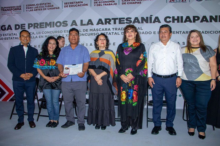 Coneculta entrega premios de artesanías en el Centro Cultural Exconvento Santo Domingo