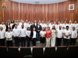 52285EEF-68C9-4033-A795-66EA4D6348A9