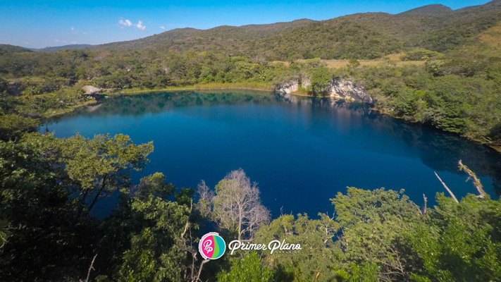 Conoce el Hermoso Cenote Chucumaltik