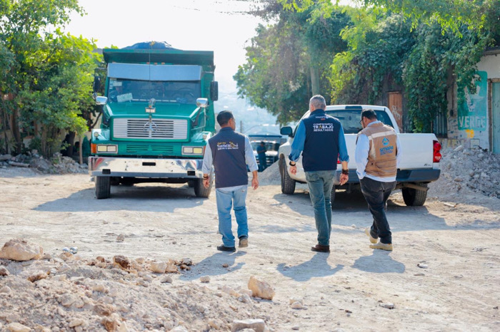 Autorizan pavimentación de calles integrales en 17 colonias de Tuxtla Gutiérrez