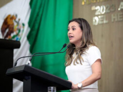 E7906D20-22D7-4034-A66E-60351D5FAC98