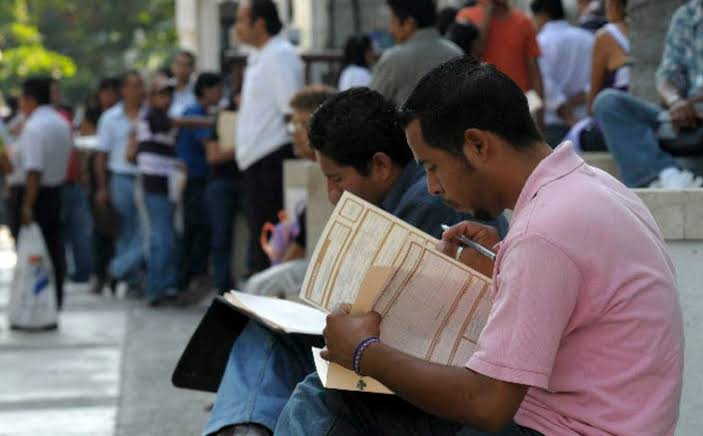 Empleo formal sufre caída histórica en 2024, la peor en dos décadas