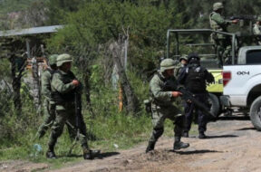 08309DBF-FC61-43F4-B77A-4A762D6FC537