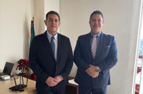 08B69F5C-F24A-4224-B939-DC2356F99E3C