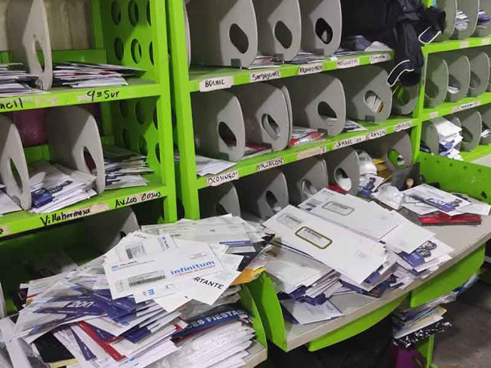 Los carteros / Al Sur con Montalvo