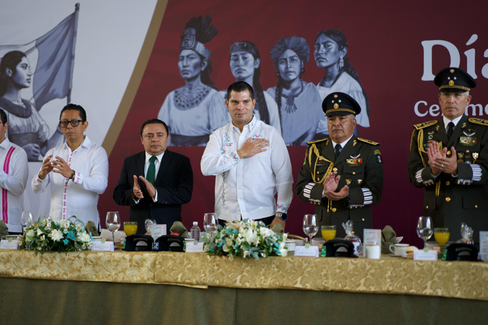 Secretario de Seguridad del Pueblo asiste a conmemoración del 112 aniversario del Ejército Mexicano