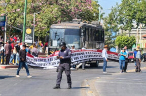 677B3414-2952-4A0D-AA38-4FEA7C6580CD