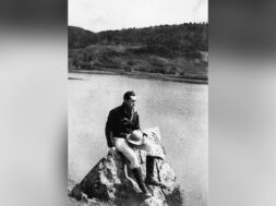 71BB04BB-8010-4624-9FEF-0A4D9BAADDE6