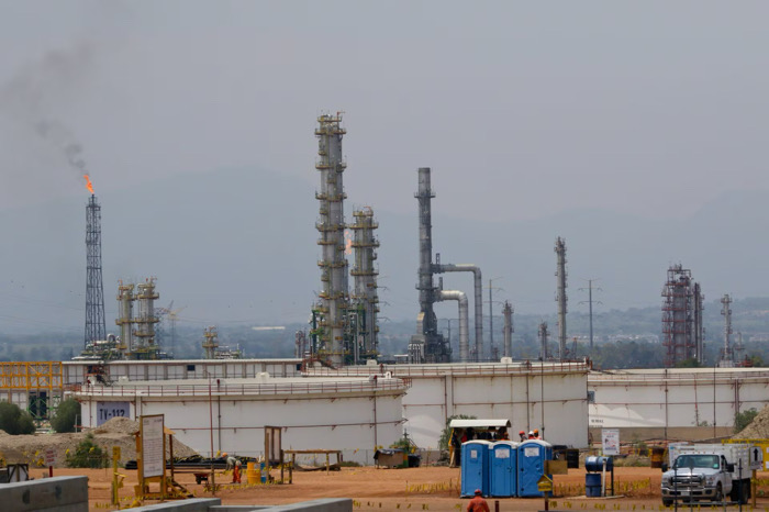 Refinería Dos Bocas: costos se disparan y obras presentan fallas