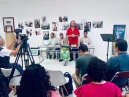 9432F915-4726-4968-AC6E-8A0A205B565A