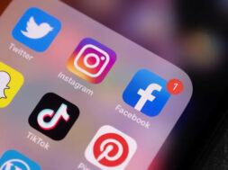 B93C8E64-4169-4B0E-A9EA-F0201B26E86E