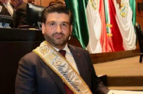 DD0EA783-B8AF-49FD-9558-96F5ED6C0D11