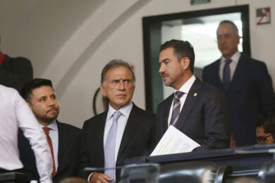 EB465667-3678-4911-8339-5665803F5EFB