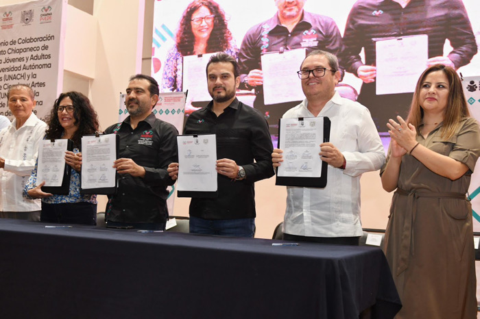 UNACH y UNICACH firman convenio con ICHEJA para alfabetizar