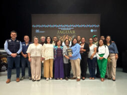 F99A8CA0-E393-43C2-972F-D015D2E85C8C