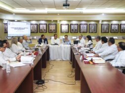 Realizan tercera sesión