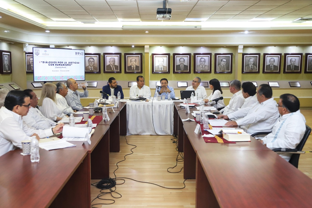 Realizan tercera sesión de los Diálogos por la Justicia con Humanismo en el Poder Judicial de Chiapas