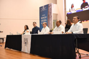 1D2FC2C2-2433-44F9-B160-C3AF3C9F154B