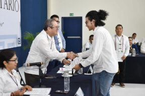 38C27D19-7871-4F34-8BCE-EAC8EF60CD5D