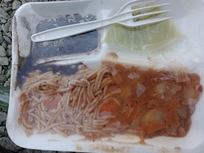 Distribuyen Comida Podrida a Policías Municipales de Tapachula