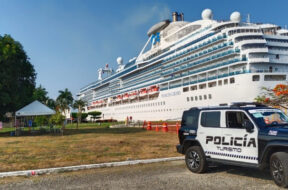 1510266D-3822-48A4-A037-4D9034EF8702